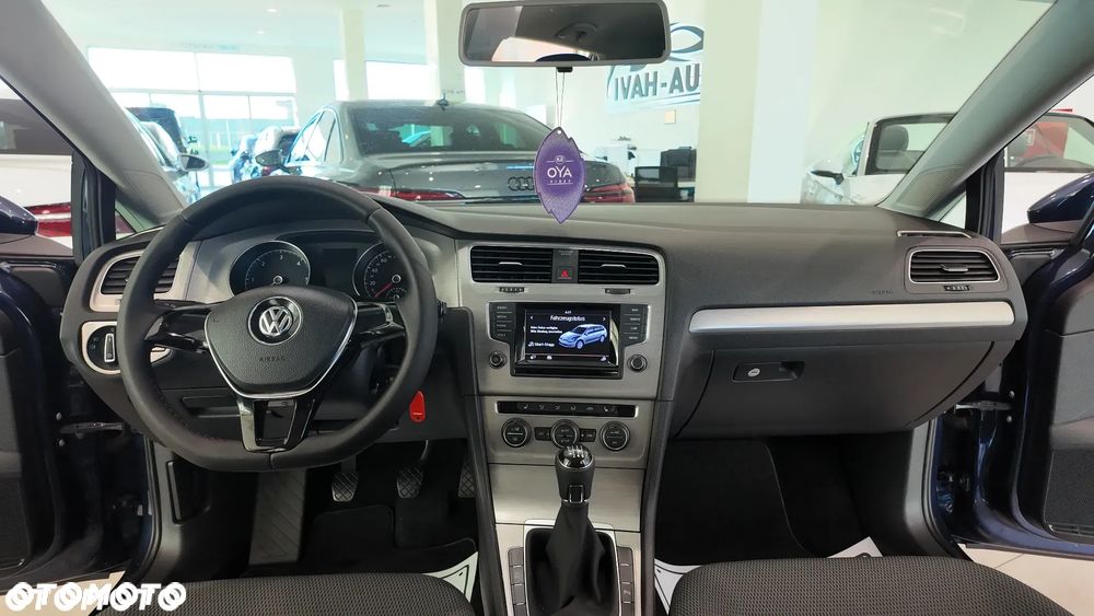 Volkswagen Golf 2.0 BlueTDI Comfortline - 32