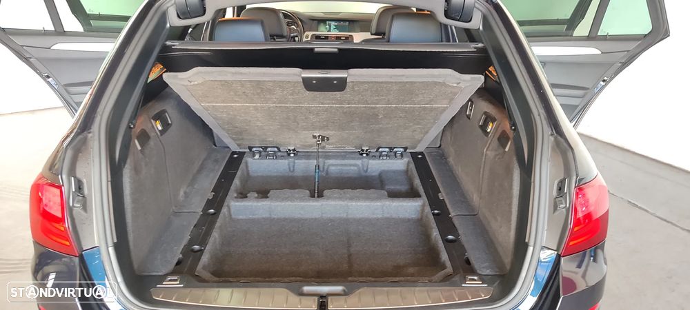 BMW 535 d Pack M Auto - 15