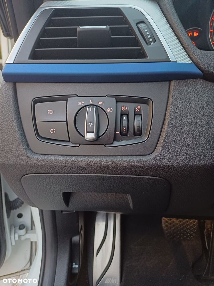 BMW Seria 3 318i GPF M Sport Shadow - 20