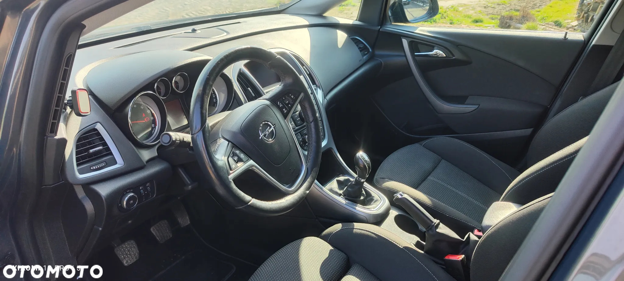 Opel Astra 1.4 Turbo Sports Tourer - 24