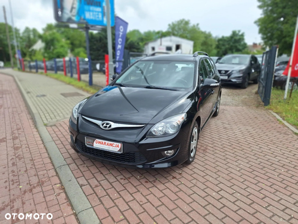 Hyundai i30 1.4 Base +