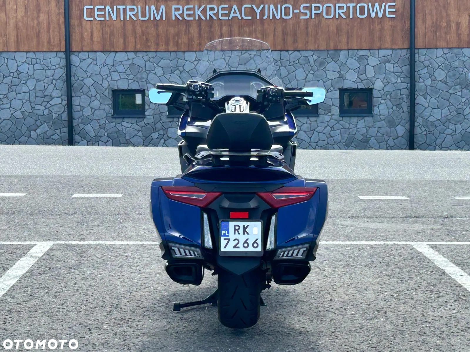 Honda GL - 12