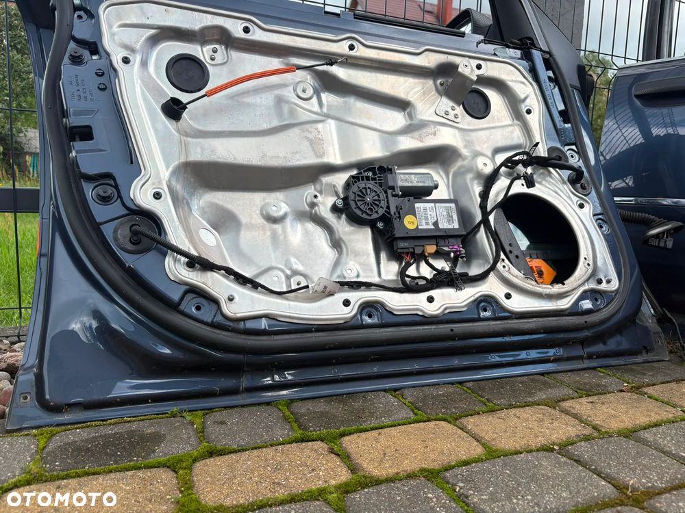 Drzwi lusterko audi A8 D3 - 26