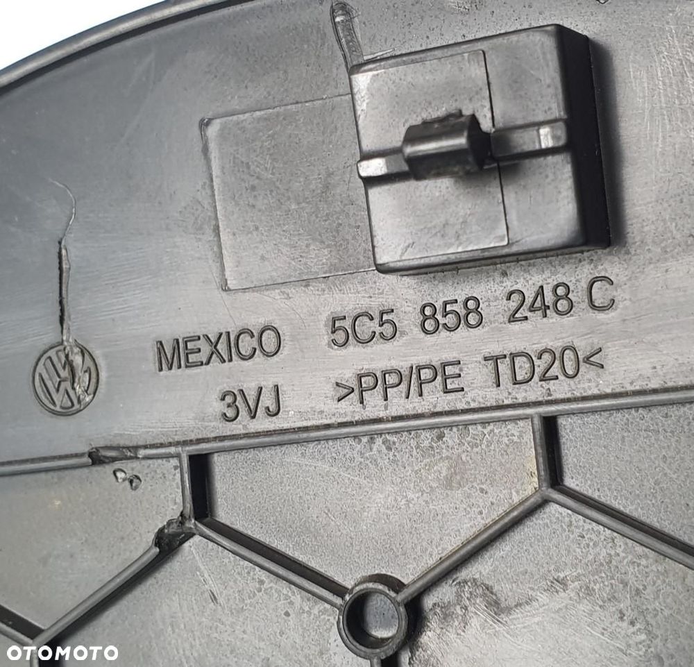 PLASTIK OSŁONA KONSOLI PRAWA VW NEW BEETLE II - 4