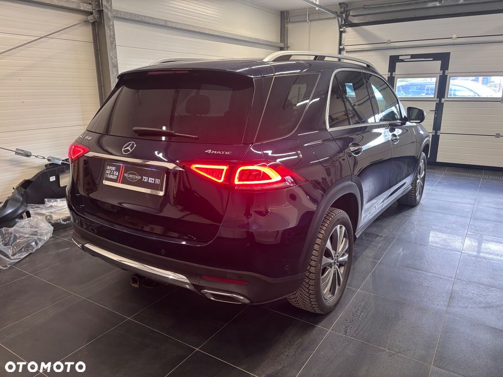 Mercedes-Benz GLE - 29