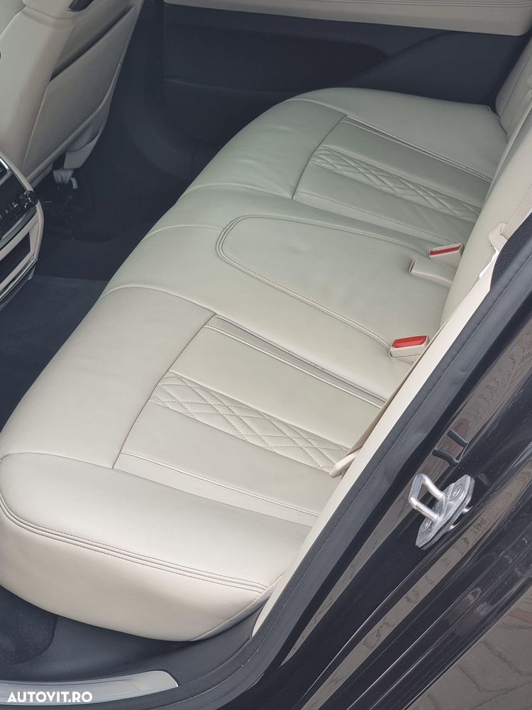 BMW Seria 7 740d xDrive - 7