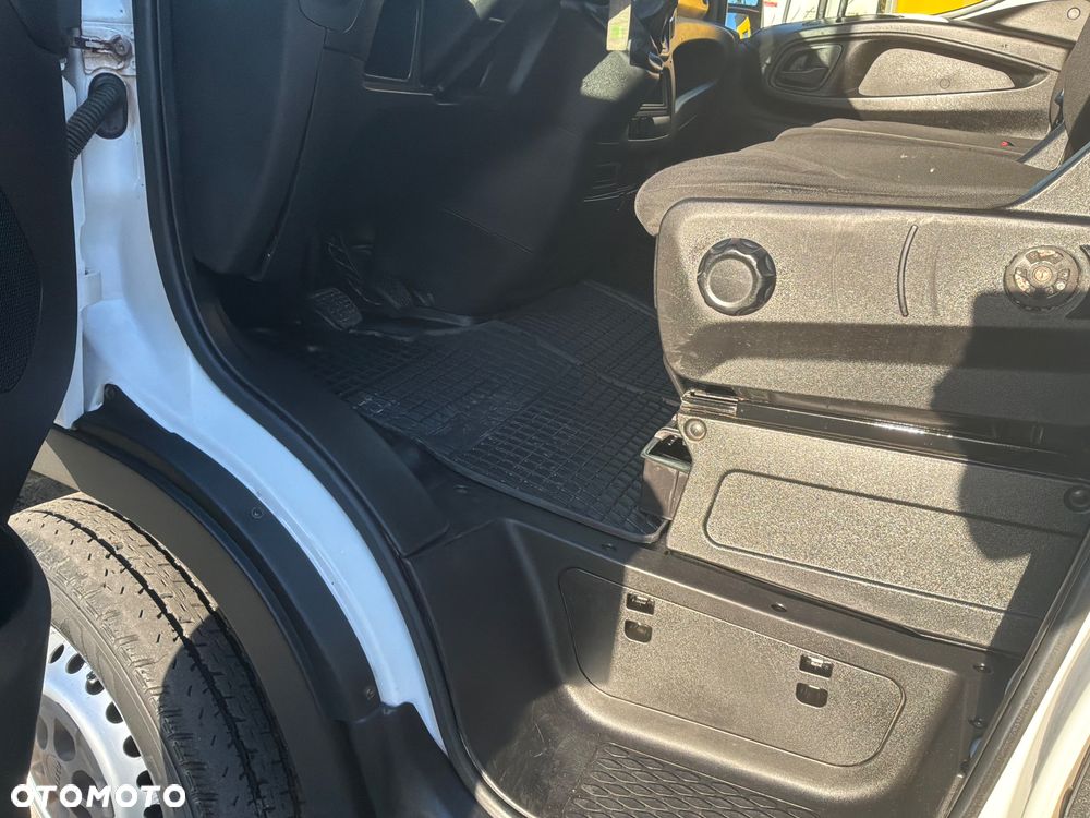 Iveco DAILY 35S15 - 21