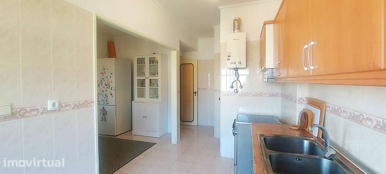 LARANJEIRO - Apartamento T4 ZONA METRO - Grande imagem: 2/20