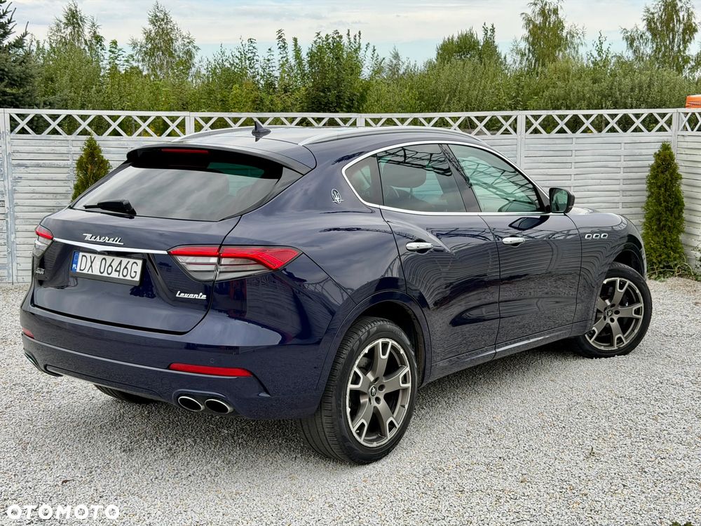 Maserati Levante S Q4 - 3