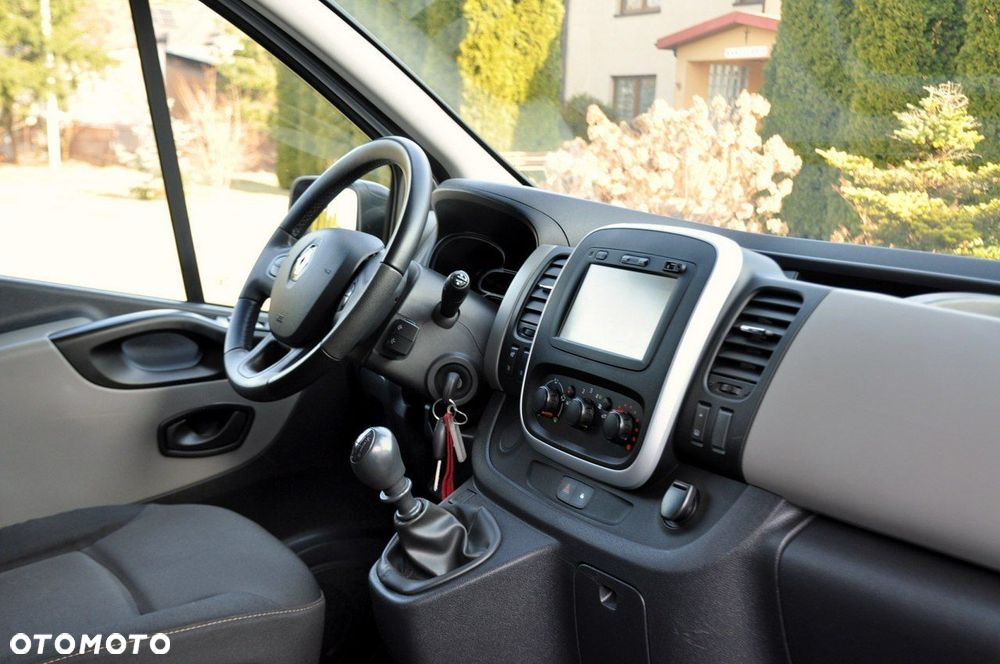 Renault Trafic - 20