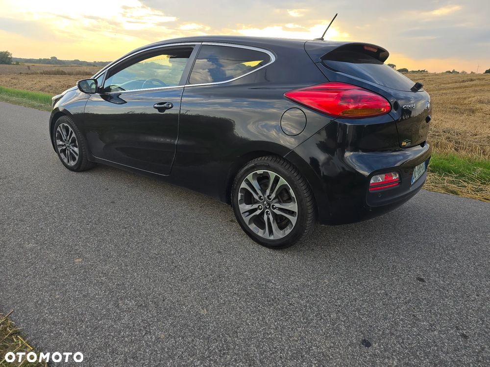 Kia Ceed Cee'd 1.6 CRDi M - 3