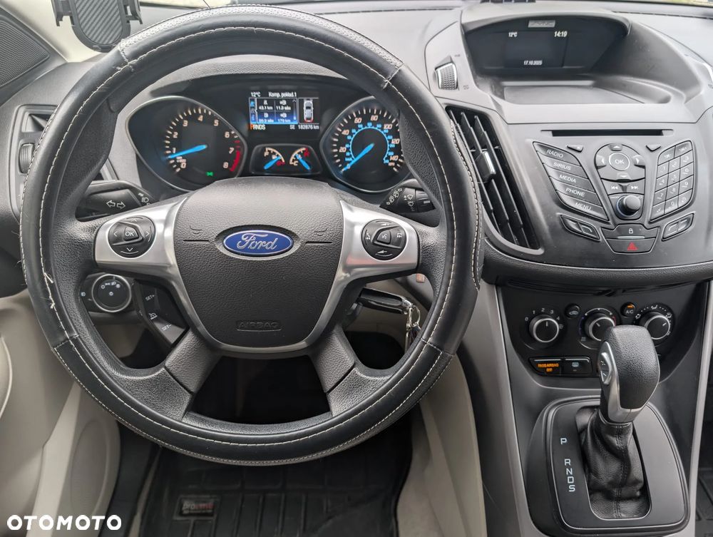 Ford Escape 2.0 EcoBoost AWD Titanium - 21