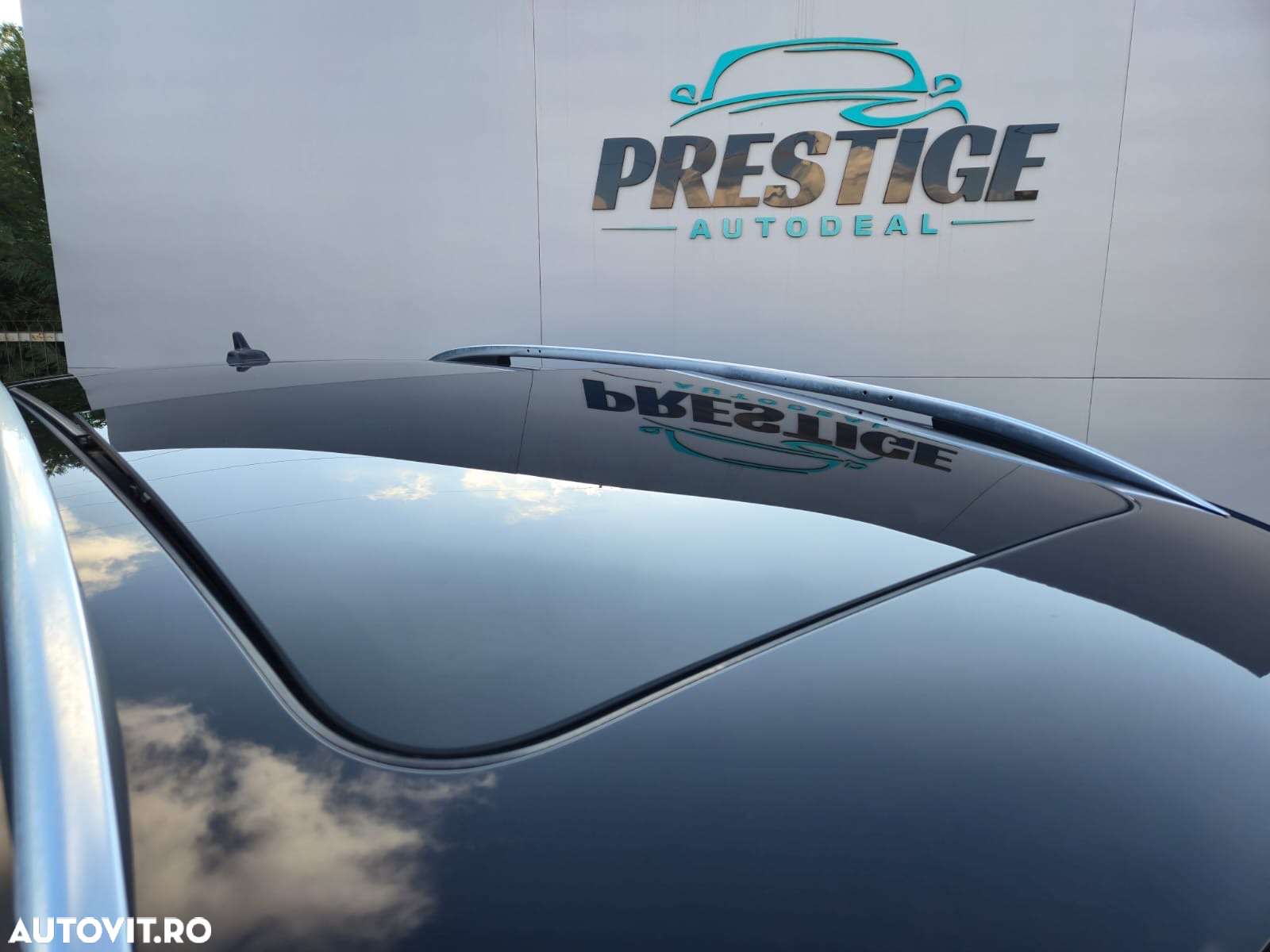 Volkswagen Tiguan 2.0 TDI DPF 4Motion BlueMotion Technology DSG Exclusive - 8