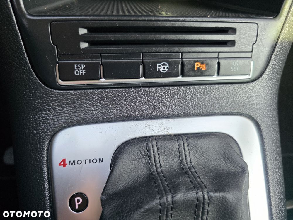 Volkswagen Tiguan - 27