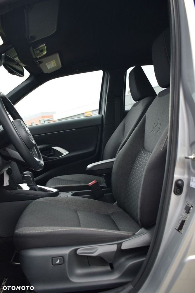 Toyota Yaris Cross Hybrid 1.5 Comfort - 12