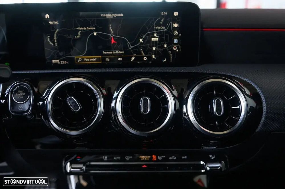 Mercedes-Benz A 180 d AMG Line Aut. - 42