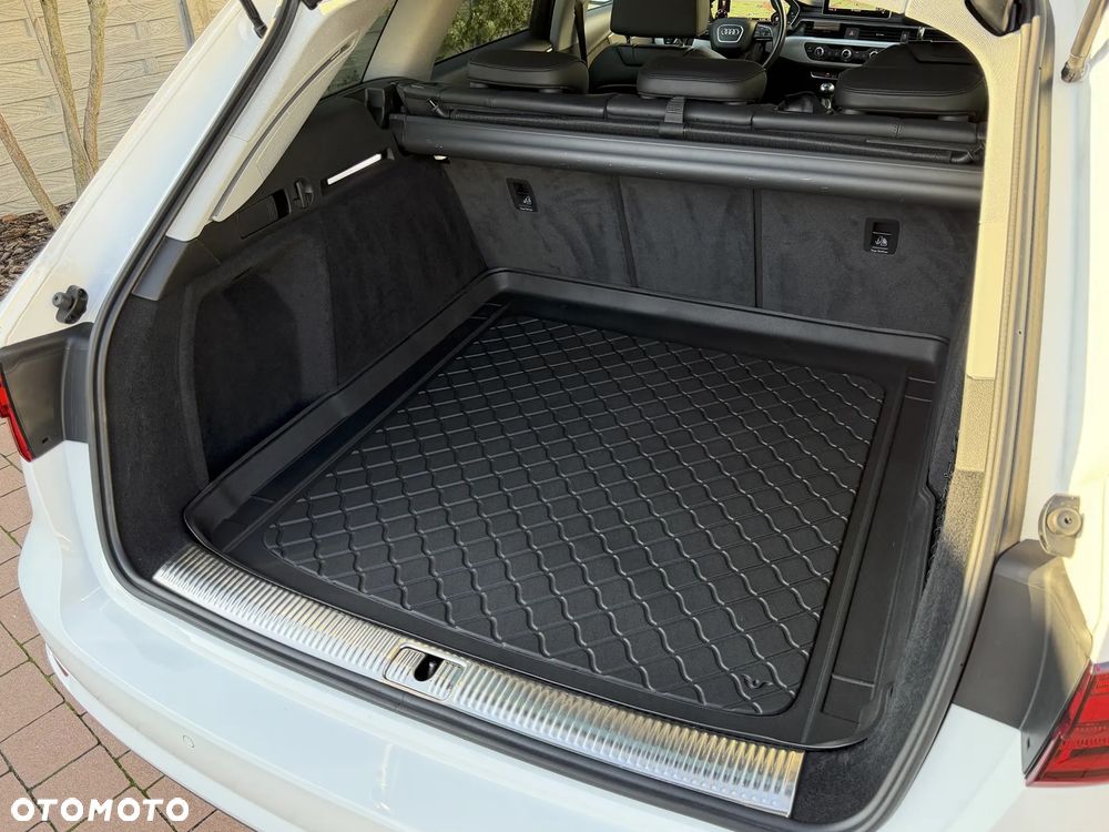 Audi A4 Avant 2.0 TDI - 28