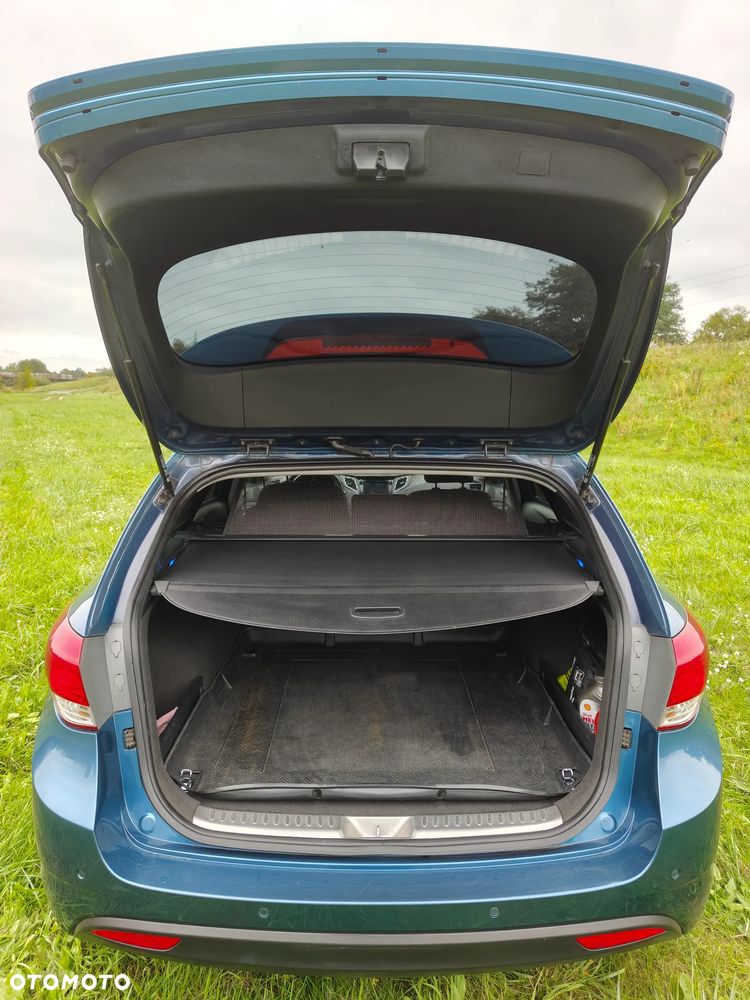 Hyundai i40 1.6 GDI Comfort + - 10
