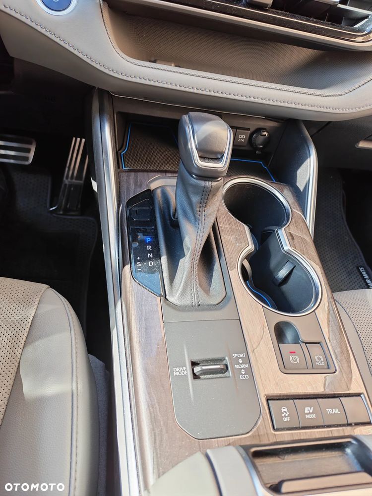 Toyota Highlander 2.5 Hybrid Prestige - 11