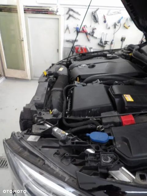 Mercedes-Benz CLA 200 d 7G-DCT - 8