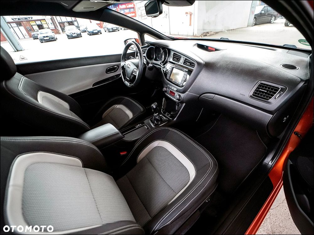 Kia ProCeed 1.6 GDI Spirit - 18