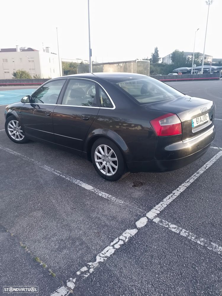 Audi A4 1.9 TDI - 11