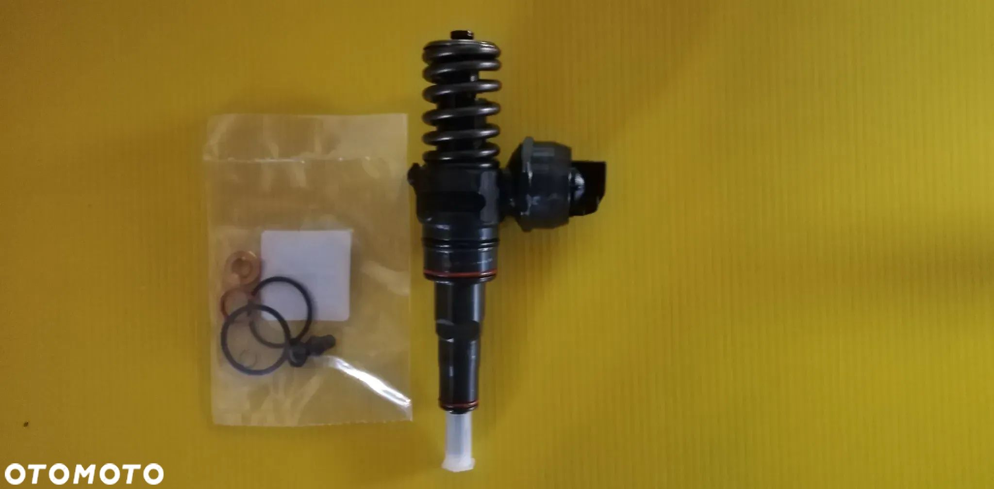 Pompowtryski 1,9TDI AVQ BKC BXE 038130073AQ 0414720213 + uszczelki - 1
