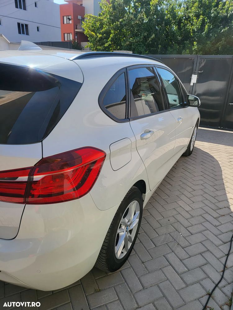 BMW Seria 2 218i AT Sport Line - 5