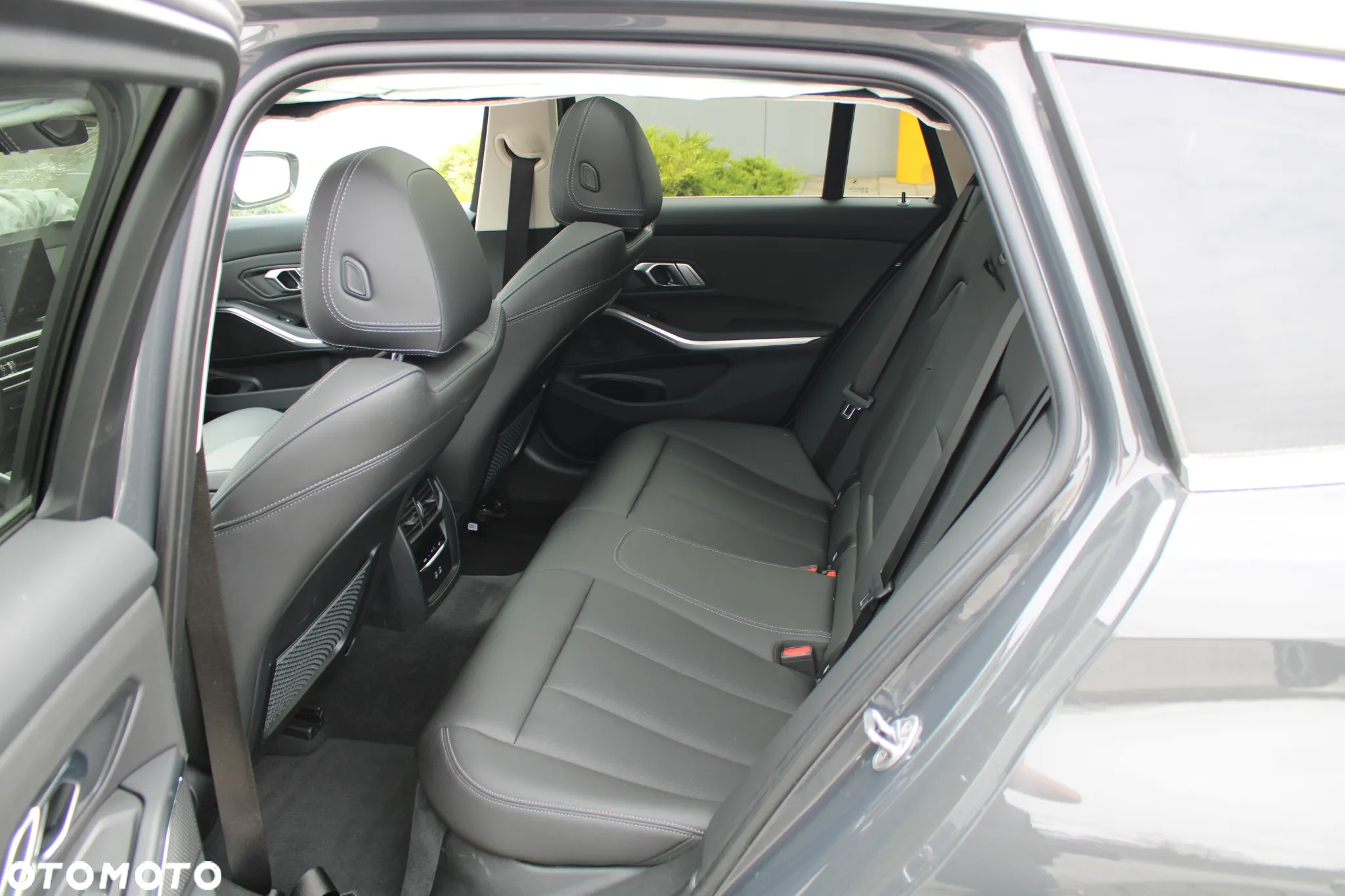 BMW Seria 3 320d xDrive - 18
