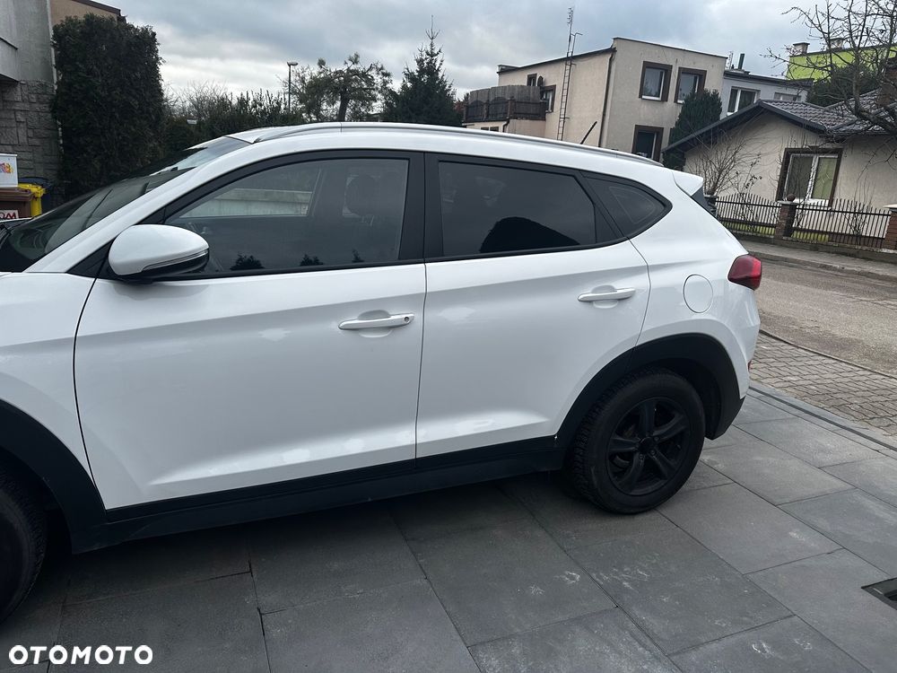 Hyundai Tucson - 4