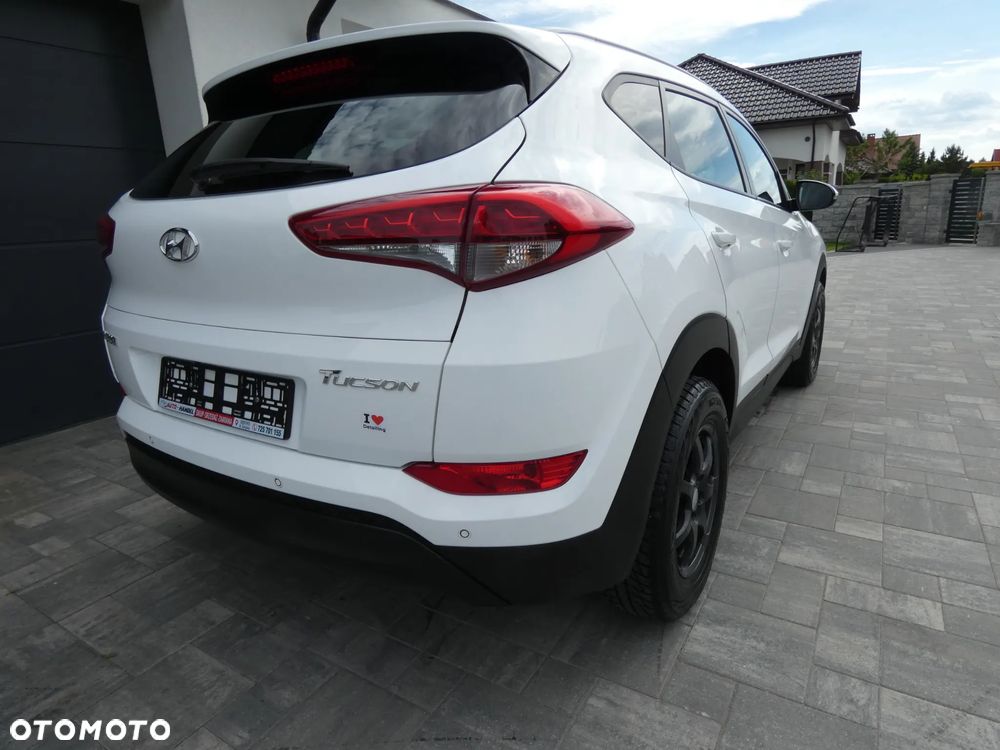 Hyundai Tucson 1.6 GDI BlueDrive Design 2WD - 9
