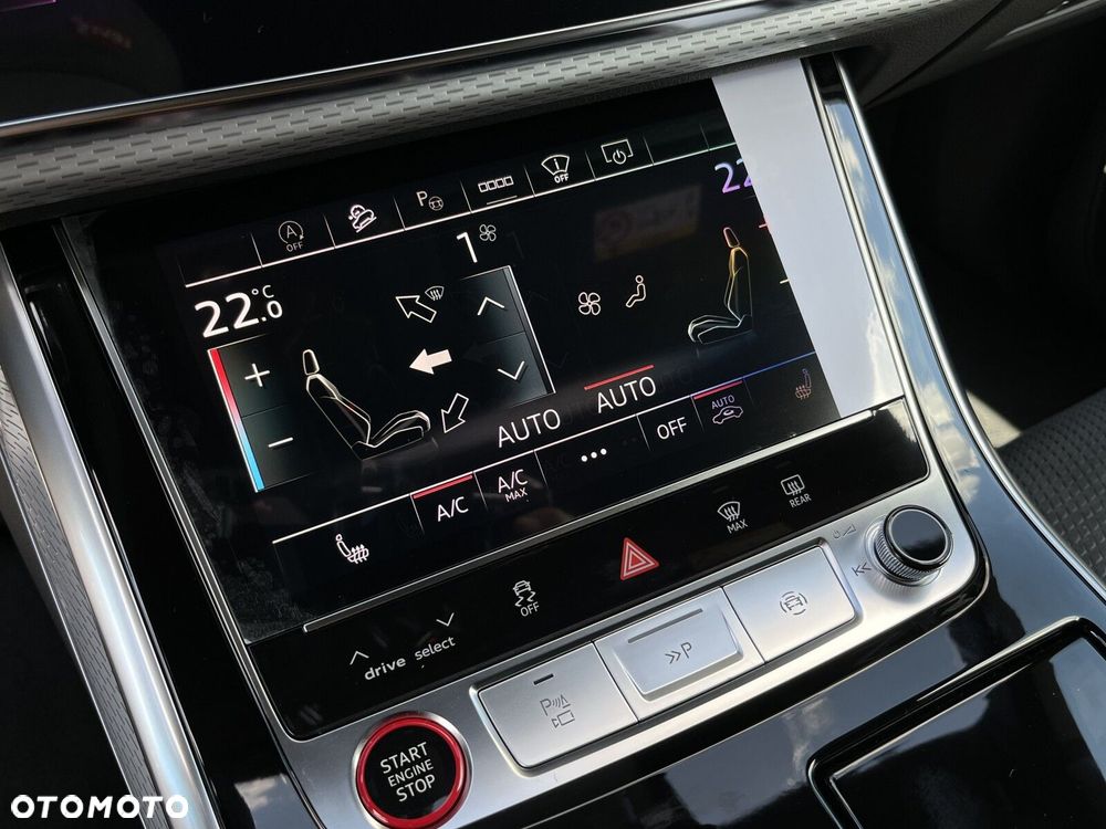 Audi SQ8 - 33