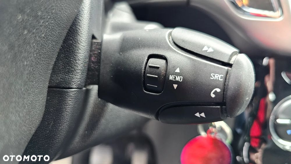 Citroën C3 1.6 BlueHDi Shine S&S - 21