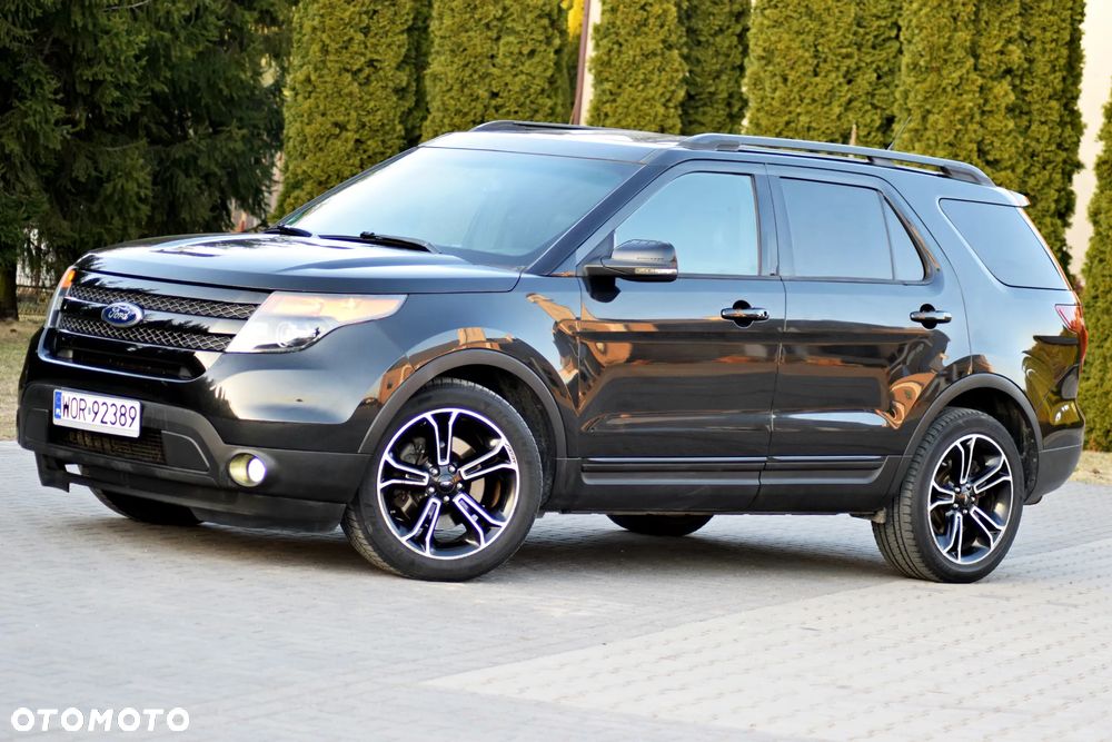 Ford Explorer - 4