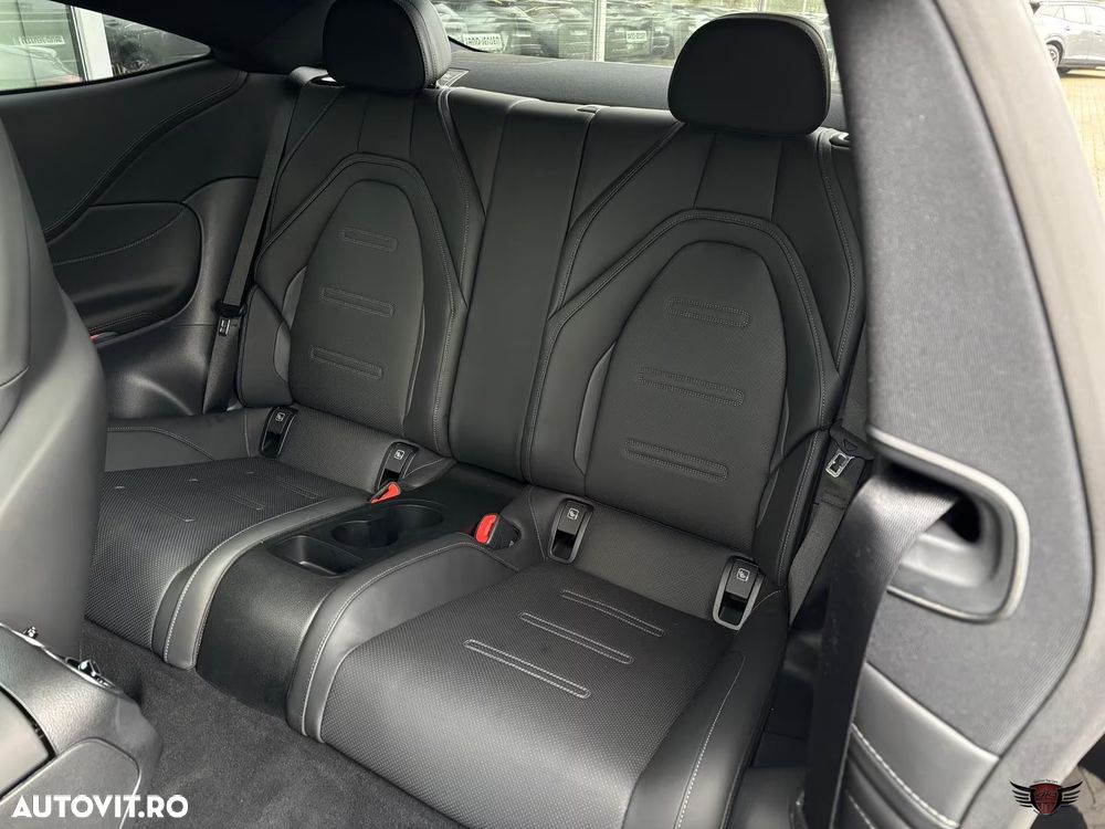 Mercedes-Benz CLE Mercedes-AMG 53 4MATIC+ AMG SPEEDSHIFT TCT 9G - 17