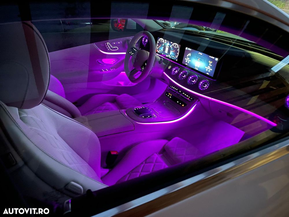 Mercedes-Benz E 200 4MATIC MHEV - 12