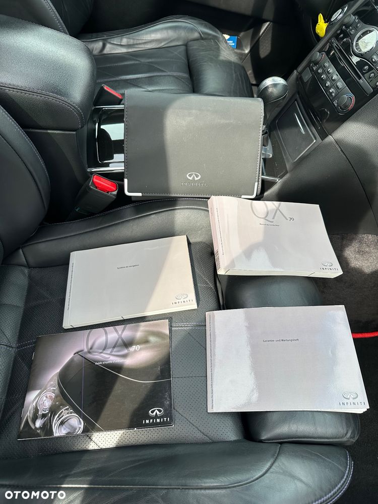 Infiniti QX70 3.0d S Premium - 29