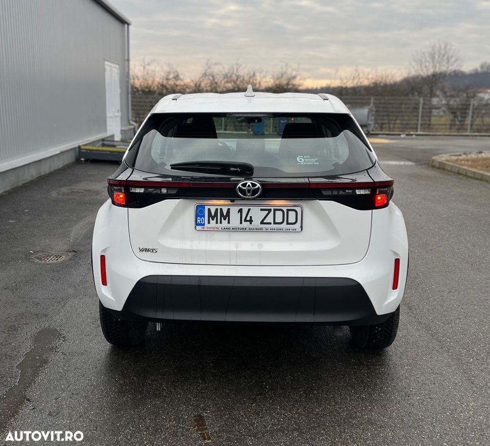 Toyota Yaris 1.5 MT Active - 13