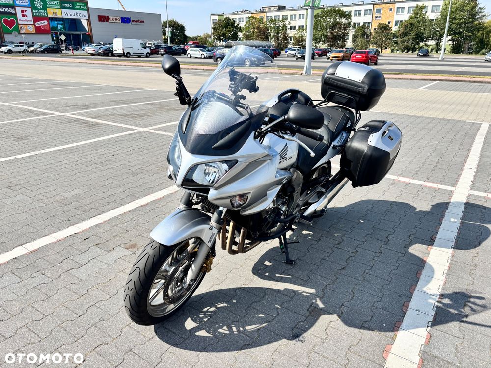 Honda CBF - 4