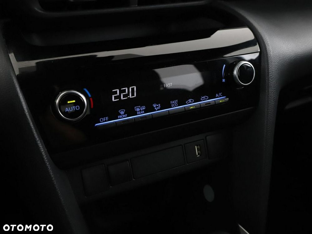 Toyota Yaris Cross Hybrid 1.5 Dynamic - 28