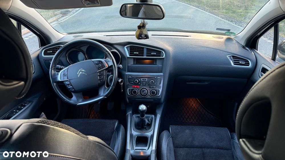 Citroën C4 1.6 VTi Exclusive - 6
