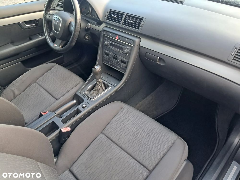 Audi A4 - 11