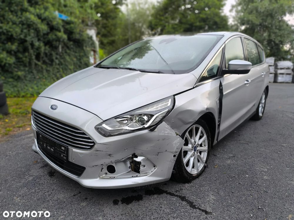 Ford S-Max 2.0 TDCi Titanium - 3