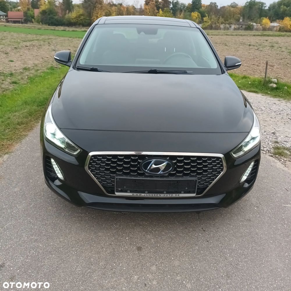 Hyundai i30 1.6 CRDi Premium - 11