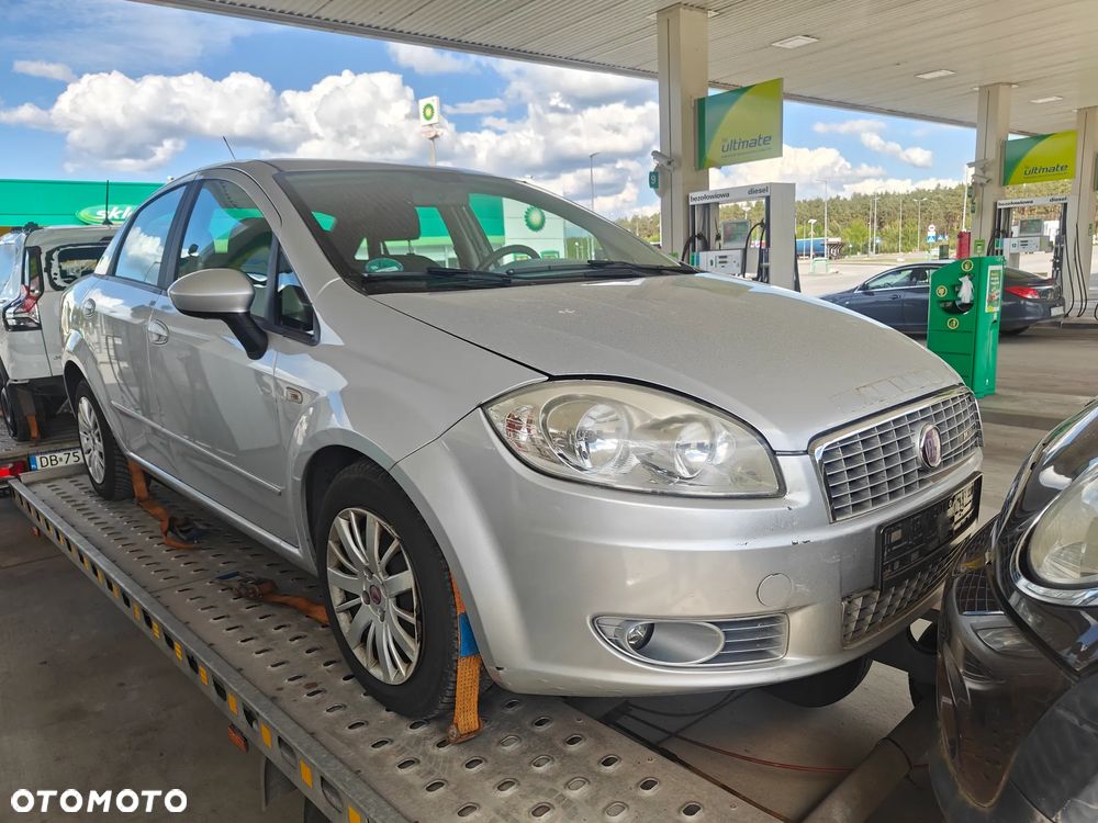 Fiat Linea 1.4 T-Jet 16V Dynamic - 1