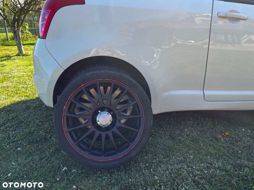 Suzuki Swift 1.3 Classic - 3