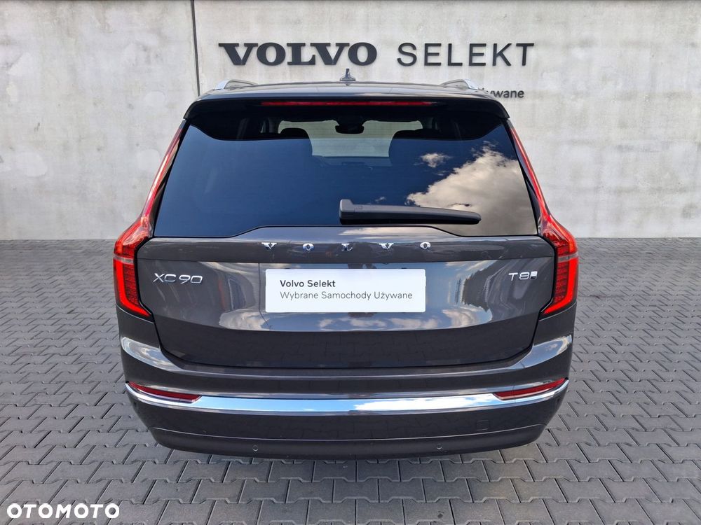 Volvo XC 90 - 9