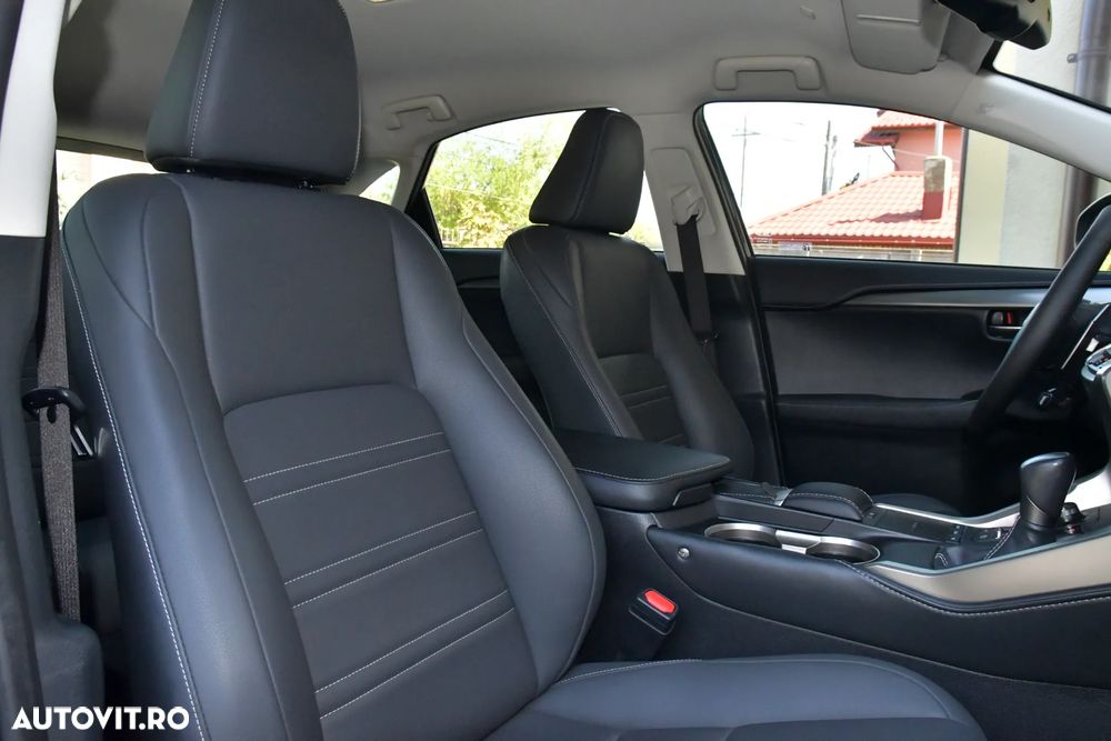 Lexus Seria NX 300h E-FOUR Business Edition - 39