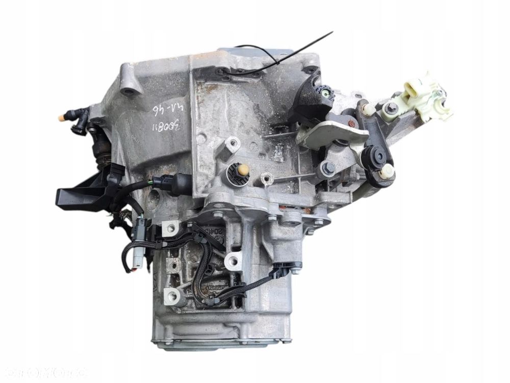 SKRZYNIA BIEGÓW MANUALNA PEUGEOT 3008 II 1.2 THP 2016-2020 20V258 - 1