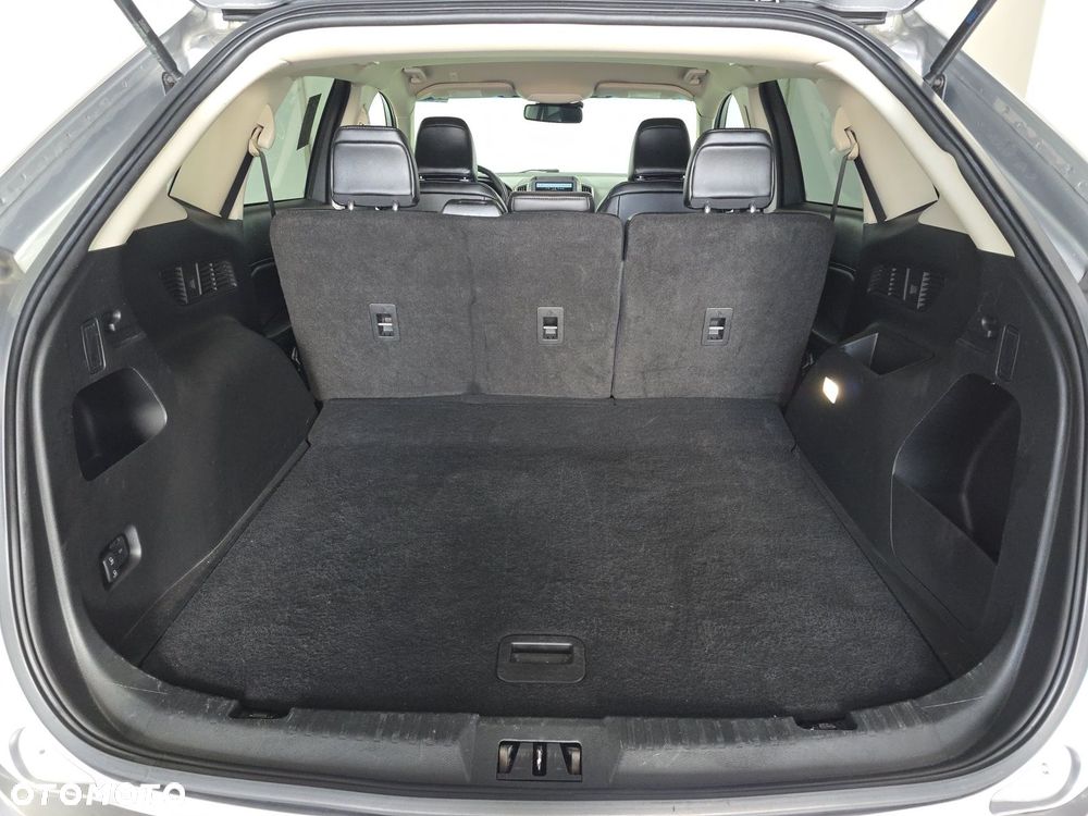 Ford Edge - 12